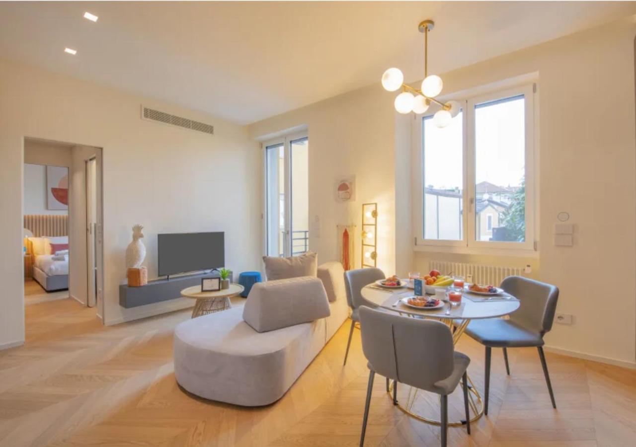 Sweett- Luxury Torino Apartment Milan Bagian luar foto